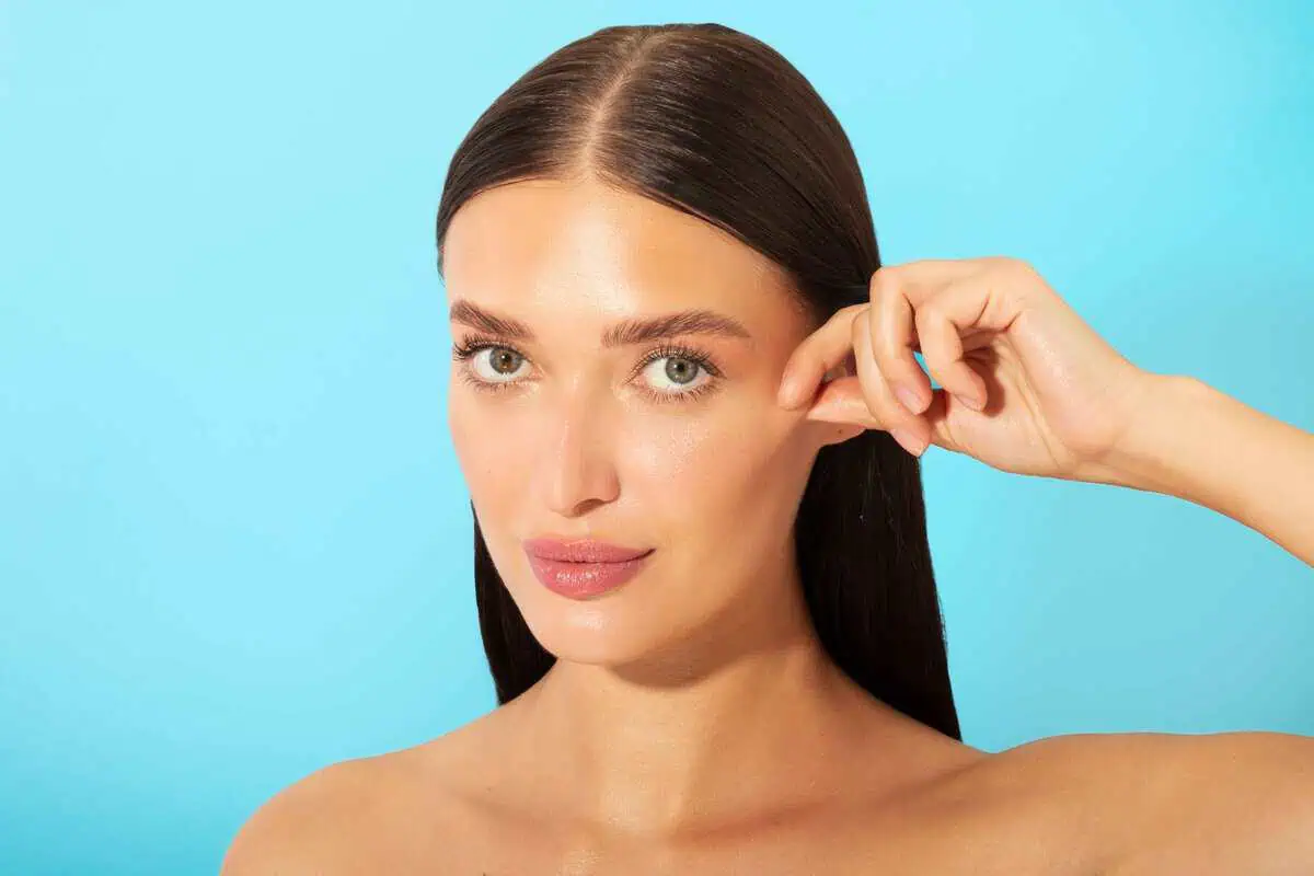 Best skin tightening treatment for the face, jawline, and neck in Orlando using Sofwave, GENIUS RF Microneedling, and Tixel.